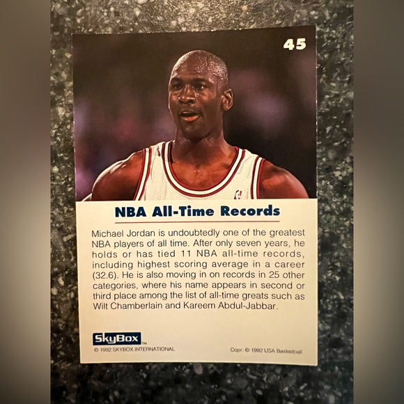 1992 SkyBox Michael Jordan Card #45 NBA All Time Records Chicago Bulls - Picture 2 of 2
